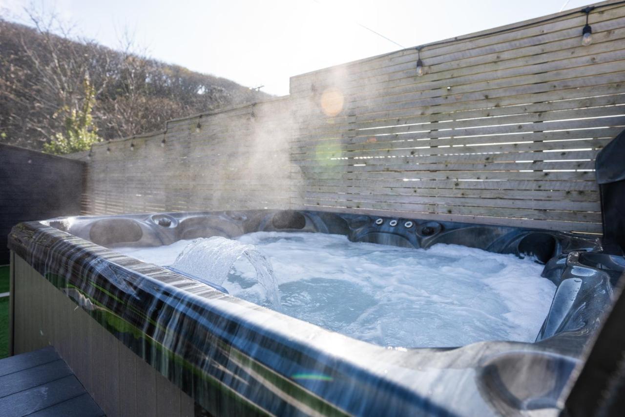 No40Barmouth-Modern,Spacious&Hot Tub Extérieur photo